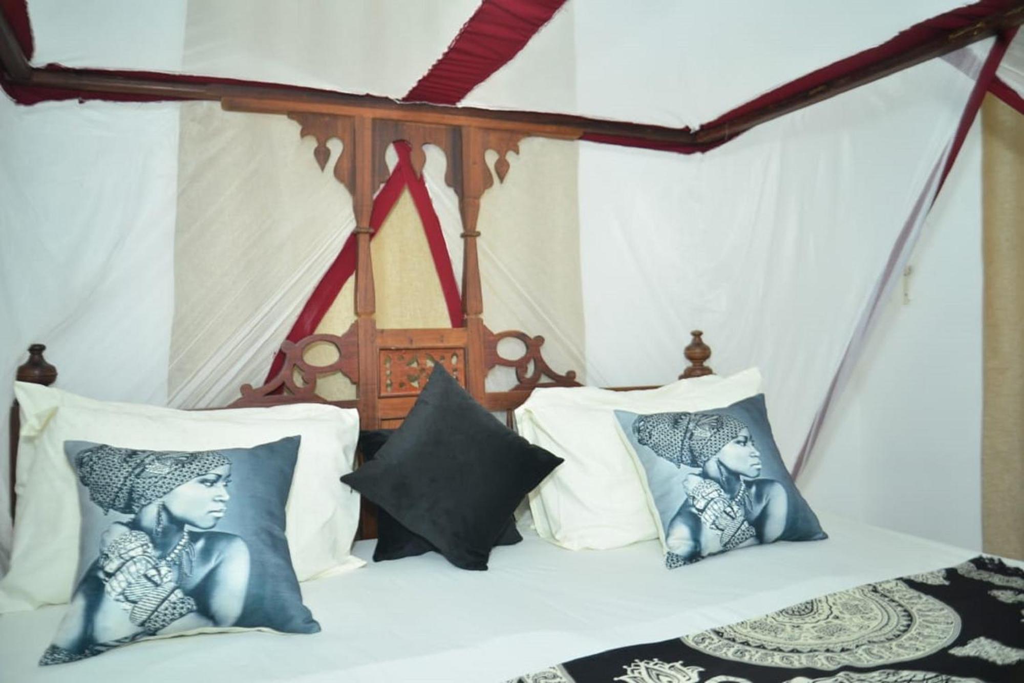La Neisha Hotel Занзибар Экстерьер фото